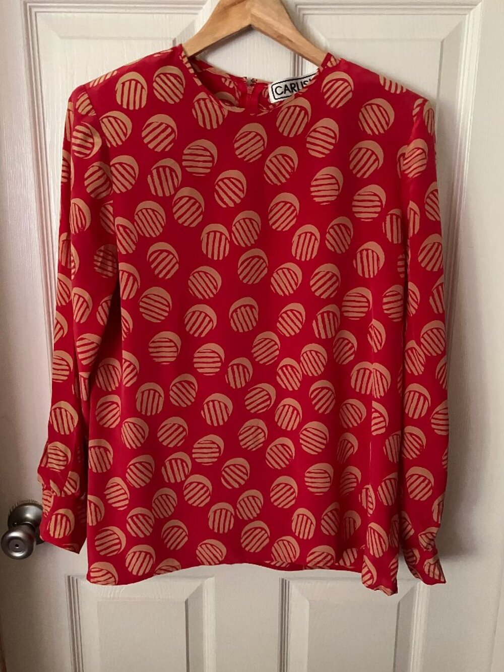 VTG CARLISLE Blouse/Top Red w/Retro Geometric pattern Silk Long slvs Size 12